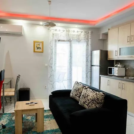 Luxury In Downtown Apartment Thessaloniki